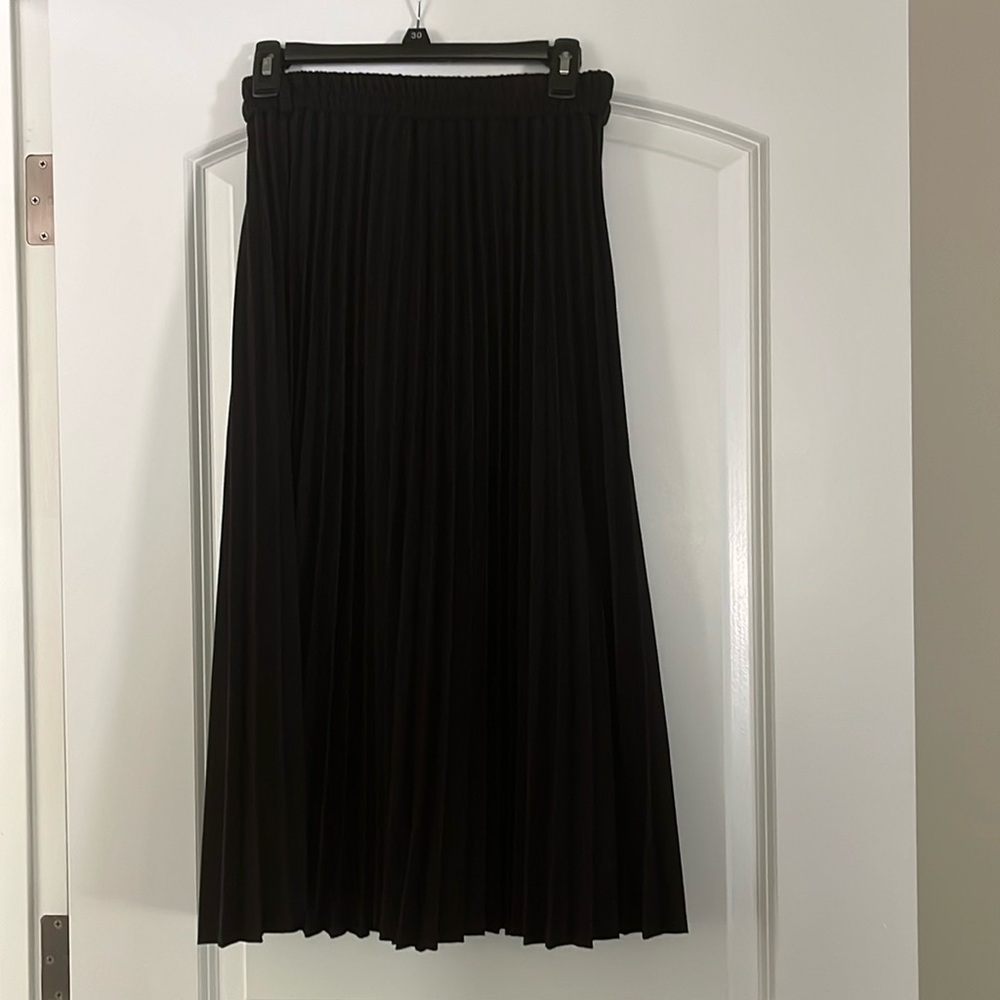 Pleaded skirt